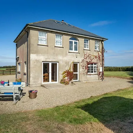 Holiday home Countryside Escape Pres De La Plage